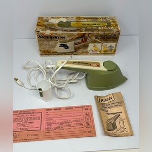 Vintage 1973 Osrow Steamstress SB15 Fabric Steamer Iron Original Box and Papers
